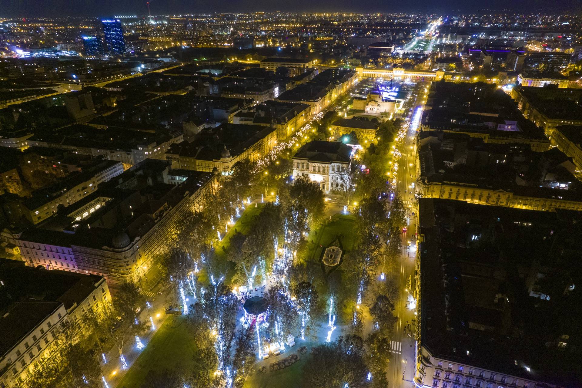 Pogled Iz Zraka Na Advent U Zagrebu Sata