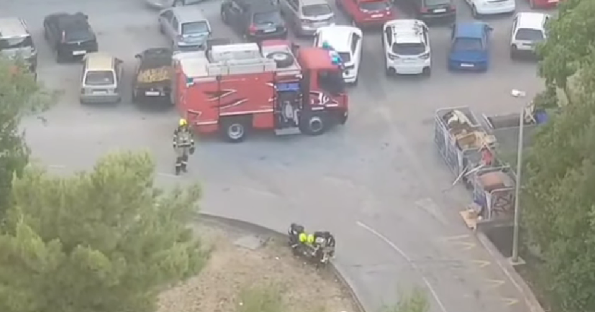 VIDEO U Splitu Bacio Plinsku Bocu U Kontejner Zbog Curenja Plina