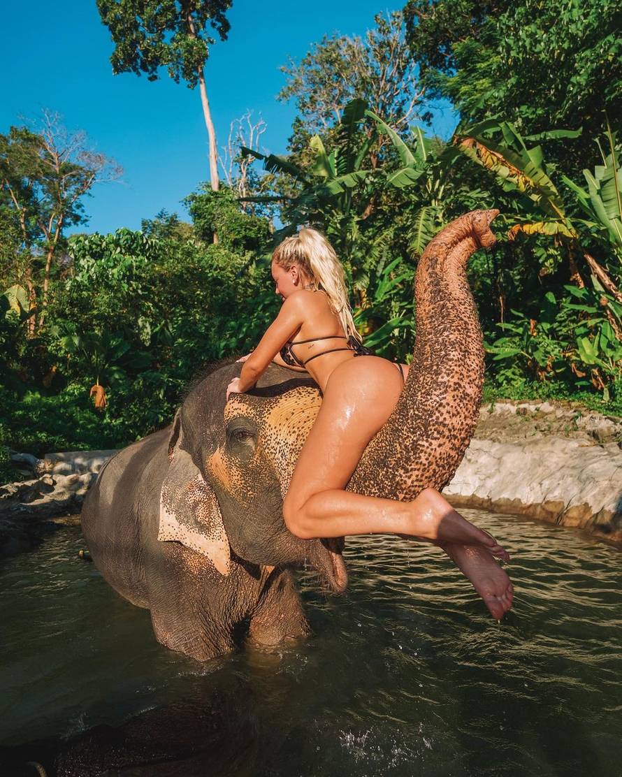 Ela Jerković kroz godine: Evo kako je prije estetskih zahvata izgledala splitska influencerica