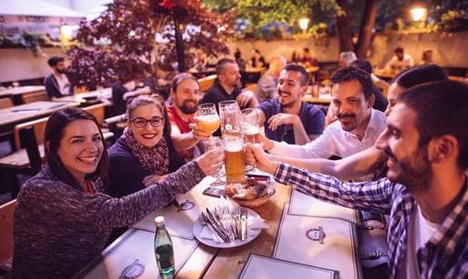 Zagreb Chill&Grill: Prefino pivo iz Medvedgrada - na Bundeku