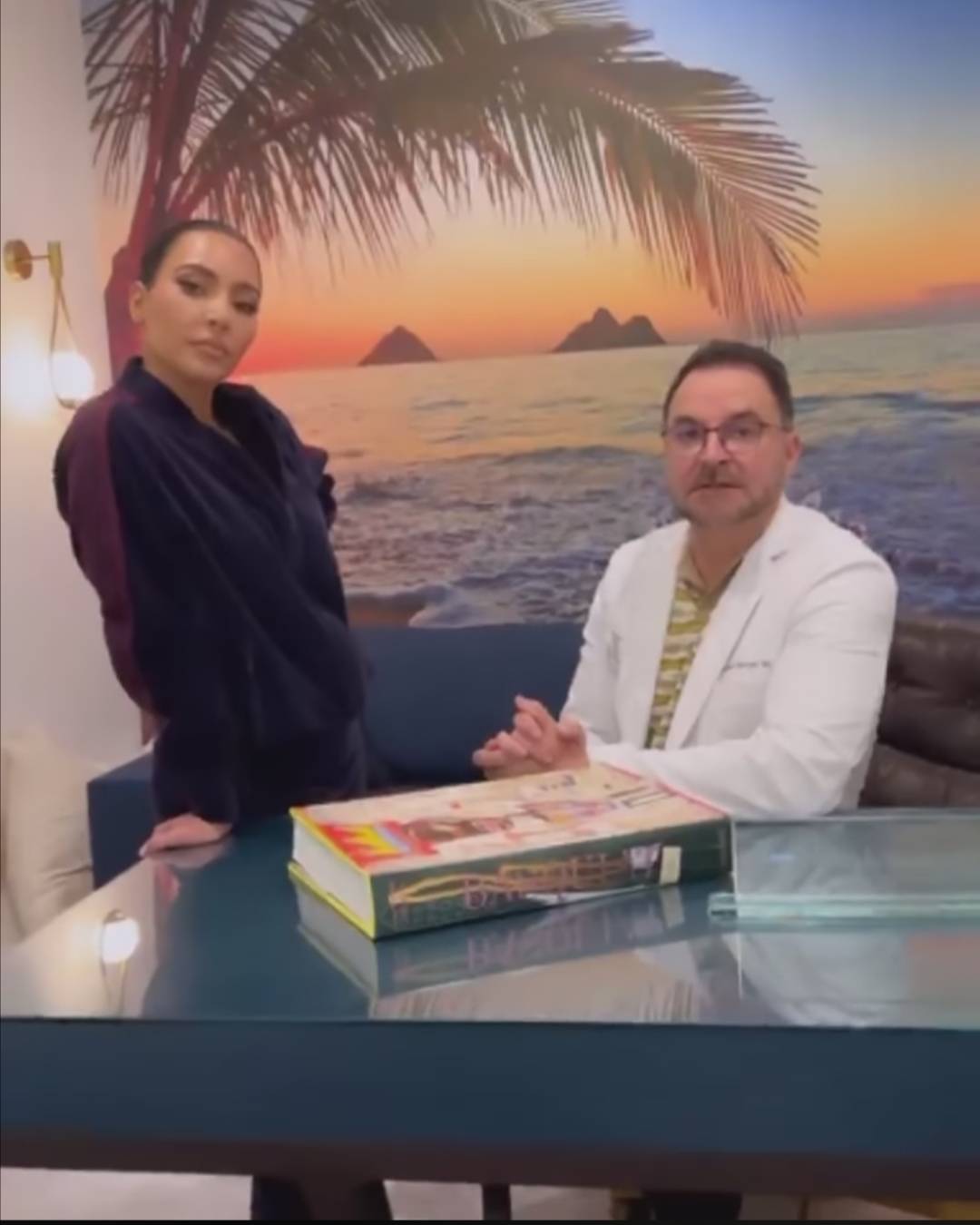 Kim Kardashian progovorila o svojoj borbi s kožnim bolestima