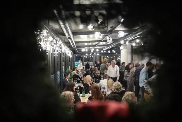 Zagreb: Otvorenje restorana  Tajer u vlasništvu Dražena Ladića