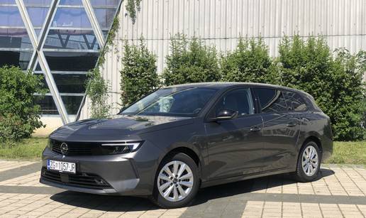 Test Opel Astra S Sports Tourer: Prostran i vrlo udoban karavan