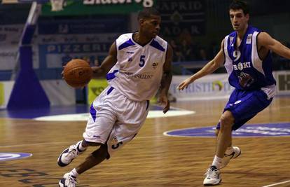 S. Stallworth potpisao za Cibonu na tri godine