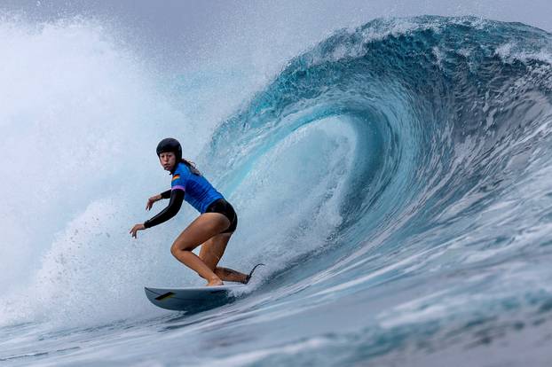 Surfing - Women's Round 2 - Heat 2