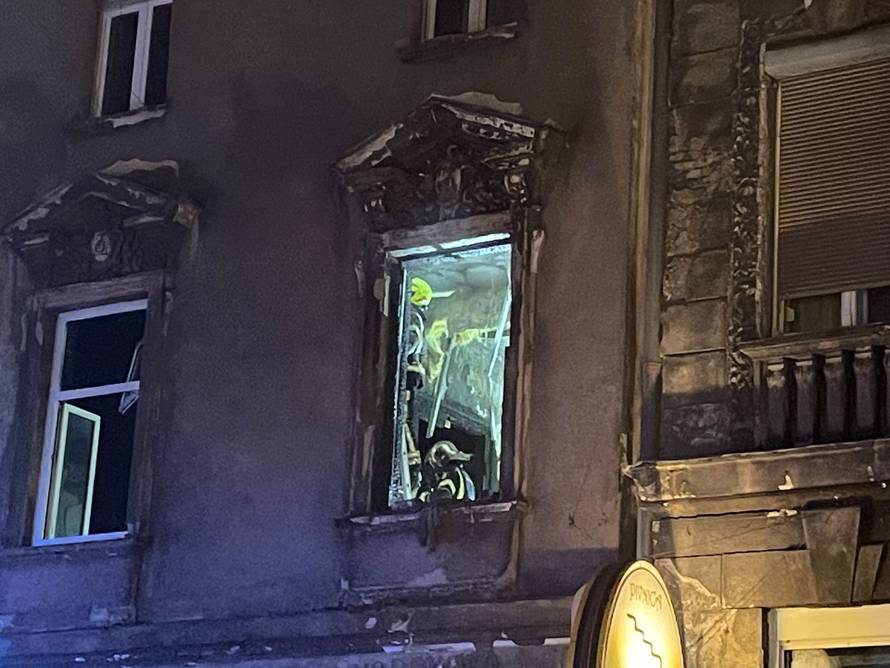 Vatrogasci su objavili snimku dolaska na intervenciju požara u Zagrebu: 'Ljudi unutra vrištali'