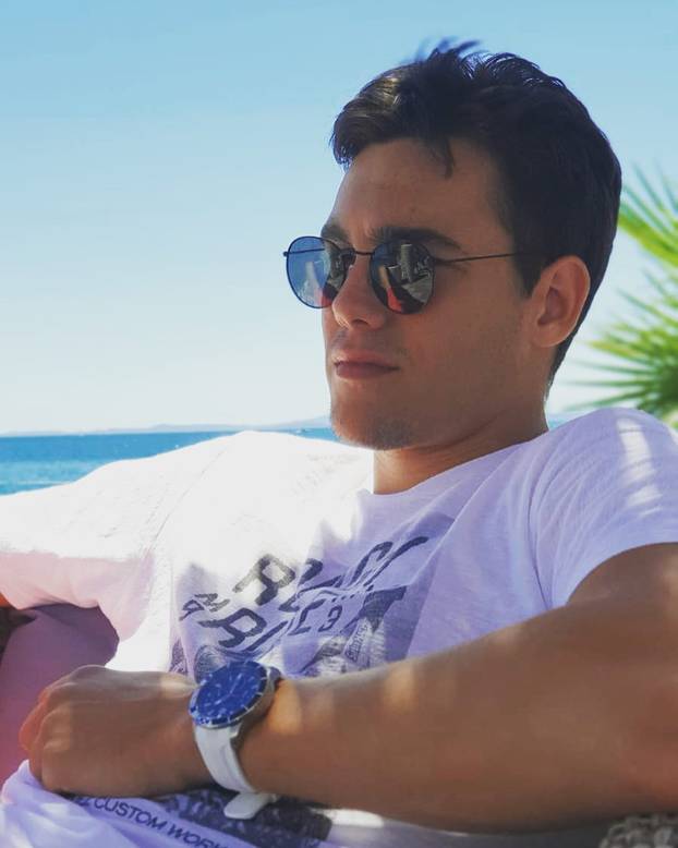 Bivši rukometni reprezentativac novi Gospodin Savršeni! Kao mali je proživio veliku tragediju