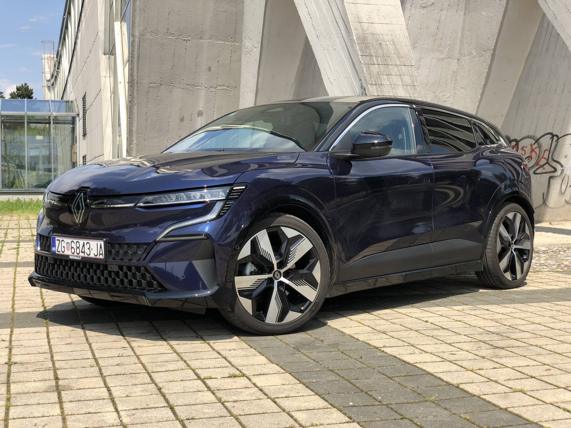 Renault Megane E-Tech: Je li ovo najbolji električni kompakt?