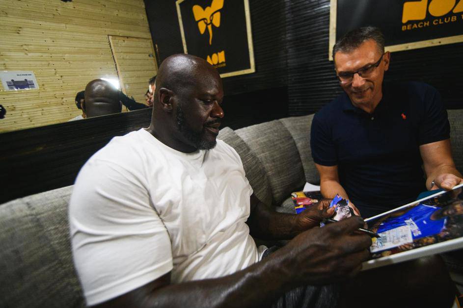 Shaquille se gušio u pršutu i siru: 'Svi dođite u Hrvatsku...'