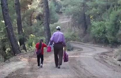 Otac sam izgradio put od 4 km da bi mu kćer mogla ići u školu