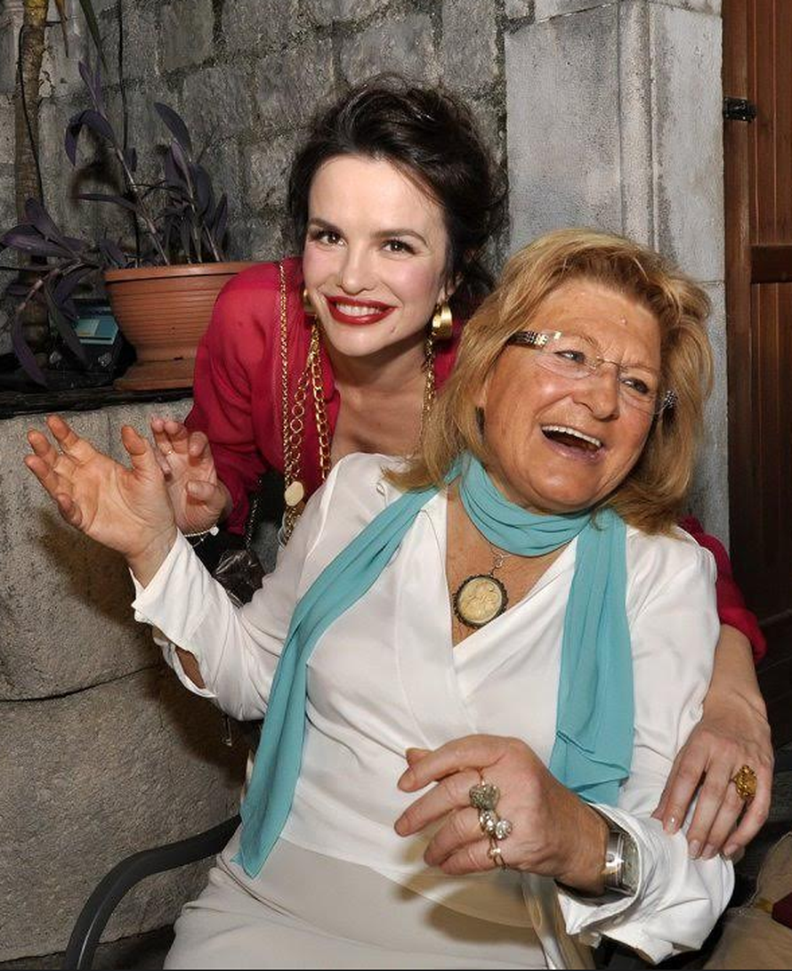 Severina: 'Nitko mi nije rekao da je Mani umrla, tužna sam'