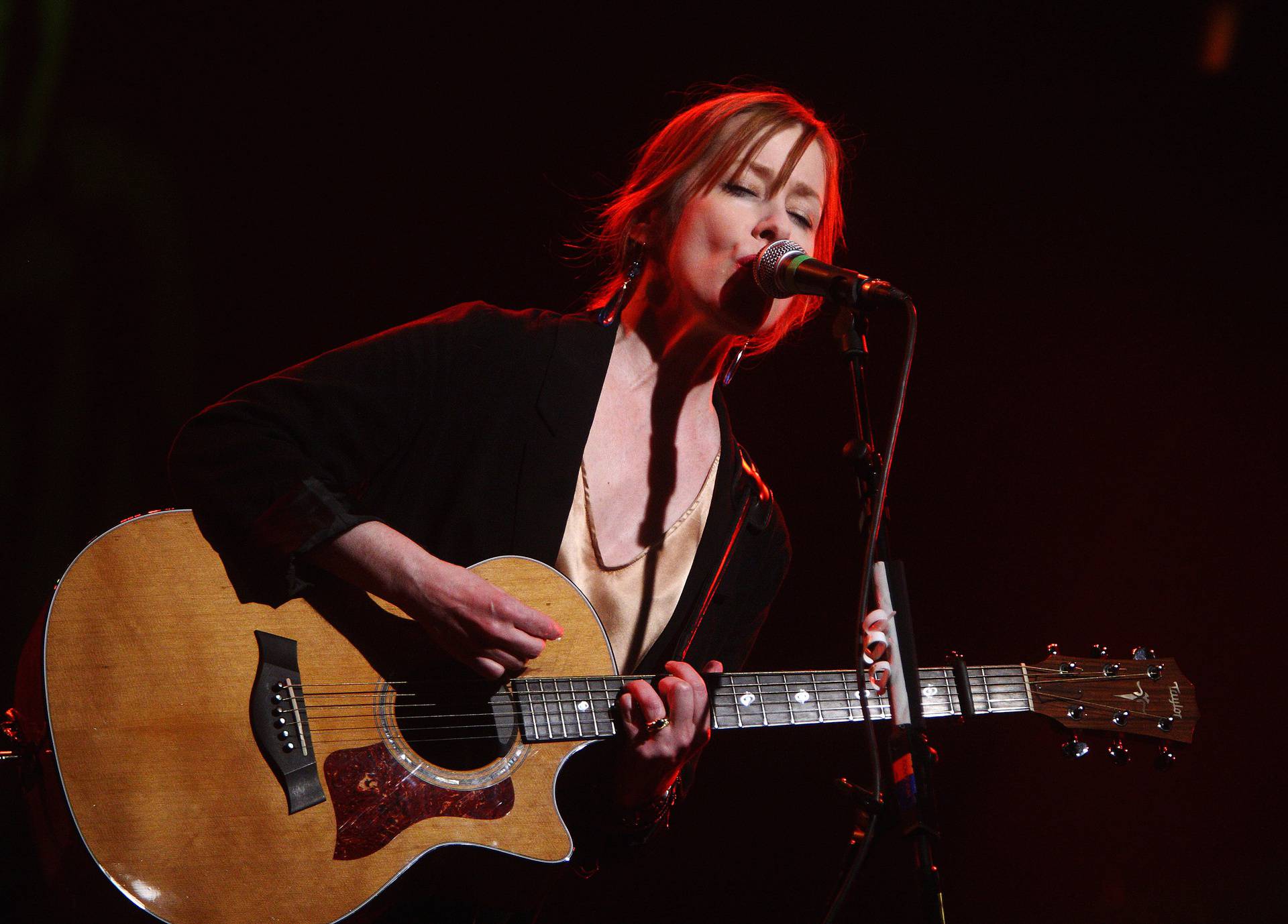 Zagreb: Suzanne Vega održala je koncert na sceni Gradec