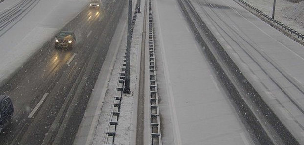 FOTO Pada na Sljemenu, ima ga i na cestama: Pogledajte kako se Hrvatska bijeli na Badnjak!