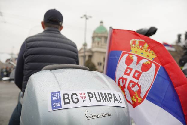 Beograd: Službeno počeo najveći prosvjed u Srbiji "15. za 15"