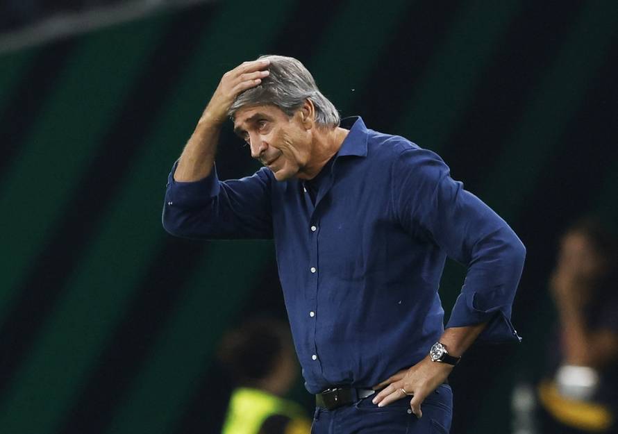 LaLiga - Real Betis v Atletico Madrid