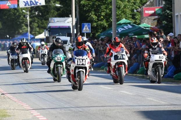 Križevci: Uzbudljive moto utrke na najpoznatijoj gradskoj stazi u Hrvatskoj