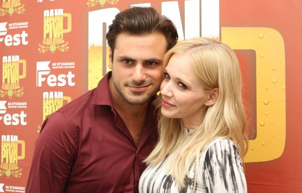 Karlovac: Jelena Rozga i Stjepan Hauser prvi put u javnosti od objave veze