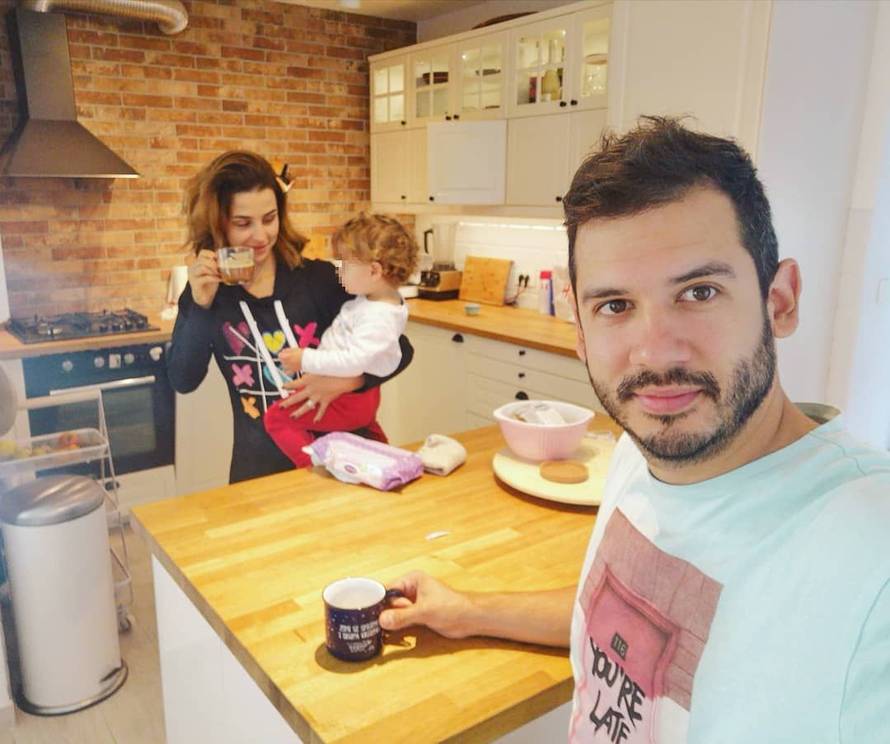 Ribafish se hvali: Uz lignje pije vino koje napravila Doris Pinčić