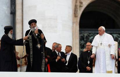 Dvojica papa u Vatikanu: Franjo ugostio patrijarha Tawadrosa II.