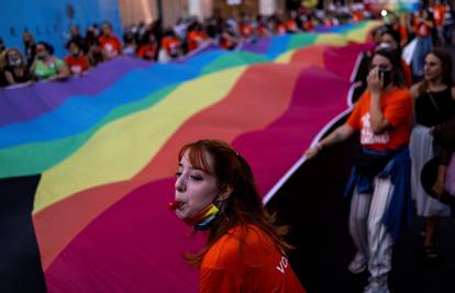 Europski parlament traži priznanje istospolnih brakova u svim zemljama članicama EU