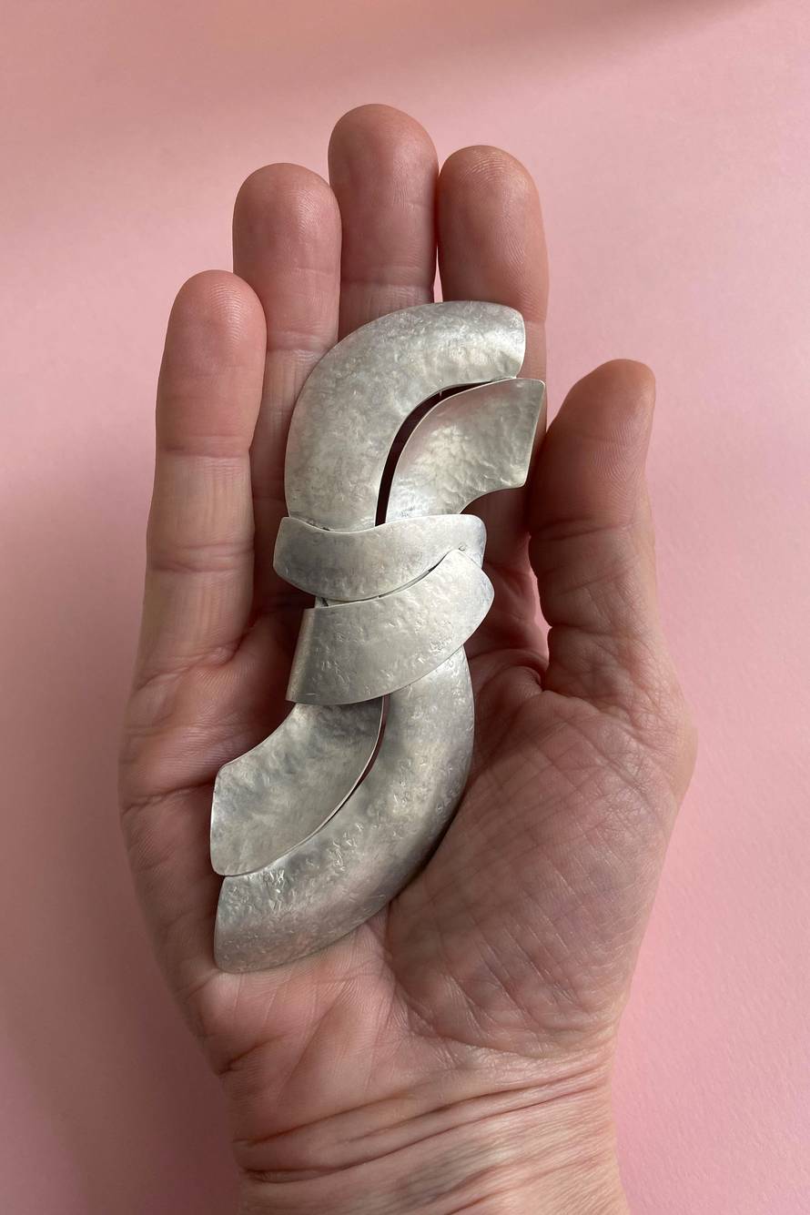 Između umjetnosti i obrta: Zavirite u svijet autorskog nakita Gabrijele Kozarić Budiše