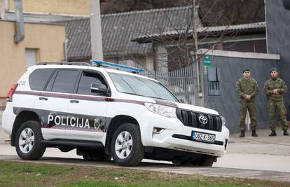 Regionalna mreža krijumčara migranata pala u BiH, uhićeno 18 ljudi: Vozili su ih u Zagreb...