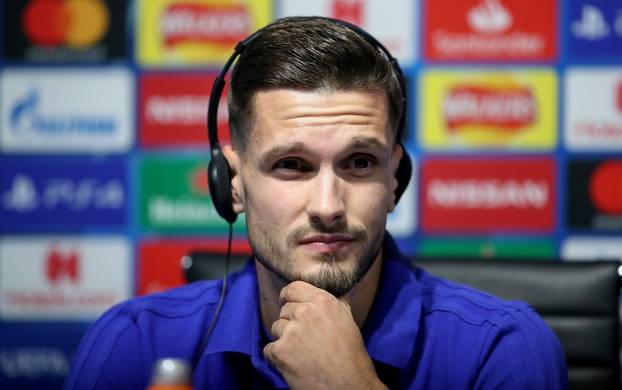 Nenad Bjelica i Petar Stojanović na konferenciji za medije uoči susreta protiv Manchester Cityja