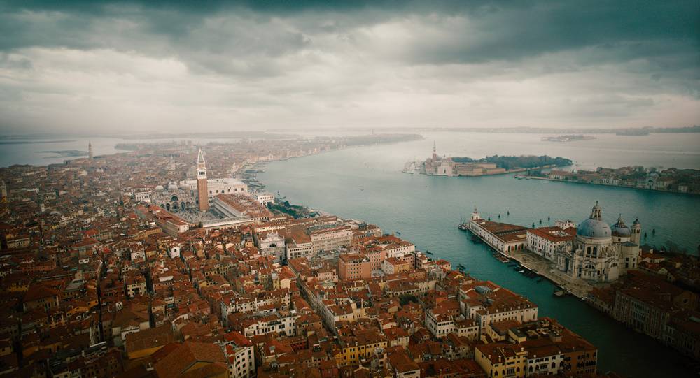 A HAUNTING IN VENICE