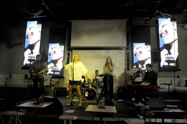 Beograd: Vanna je održala koncert u BitefArtCafe klubu