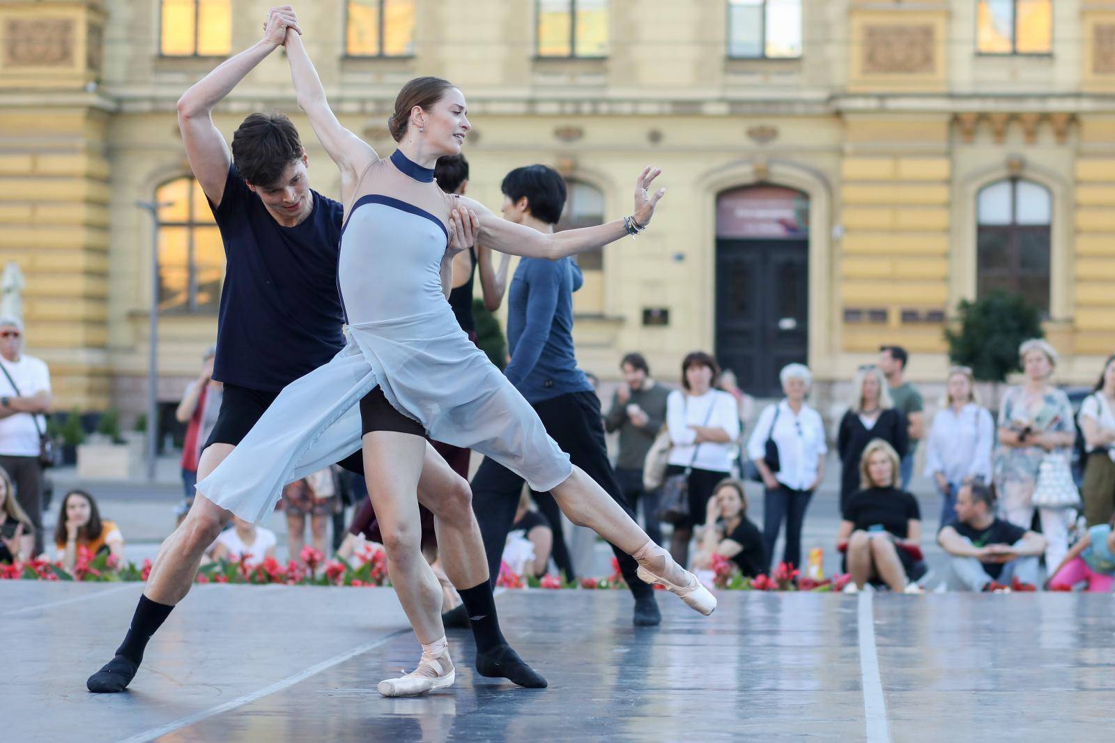 Zagreb: Program Balet u predvečerje u sklopu Ljetnih večeri HNK