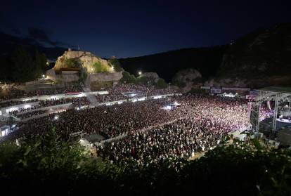 FOTO Spektakl u Imotskom: Evo kako je izgledao koncert Bulića, Thompsona i Zečića na stadionu