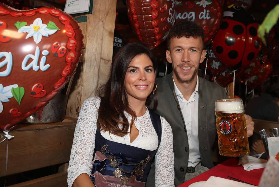 Niko Kova? zajedno s nogometašima Bayerna posjetio Oktroberfest