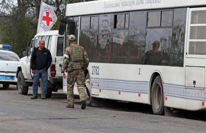 Guverner: Novi konvoj buseva s civilima napustio je Mariupolj