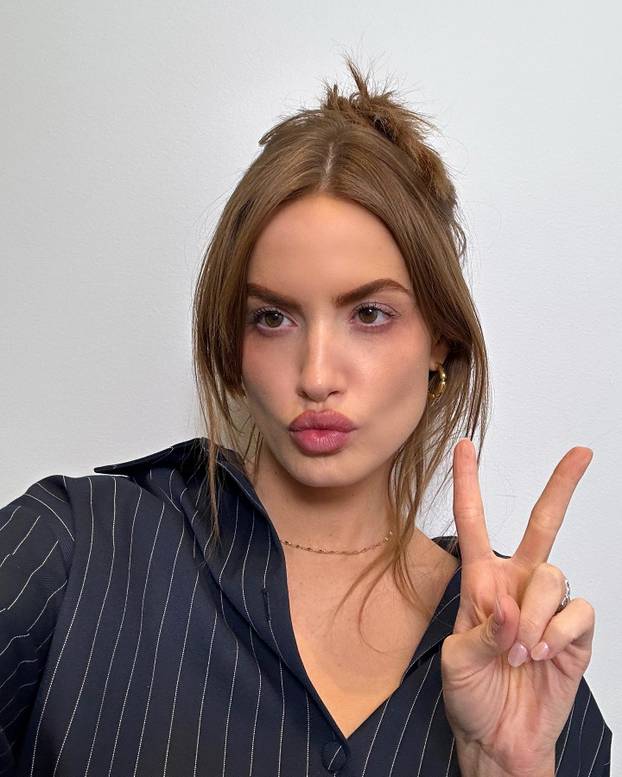 FOTO 'Ostavila sam NFL zvijezdu zbog ogromne 'alatke', plakala sam'. Zovu ga u 18+ industriju