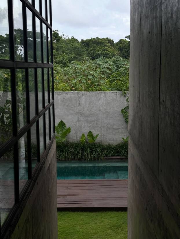 FOTO Egzotičan hotel u džungli na Baliju - Savršen spoj divljeg i modernog za avanturiste