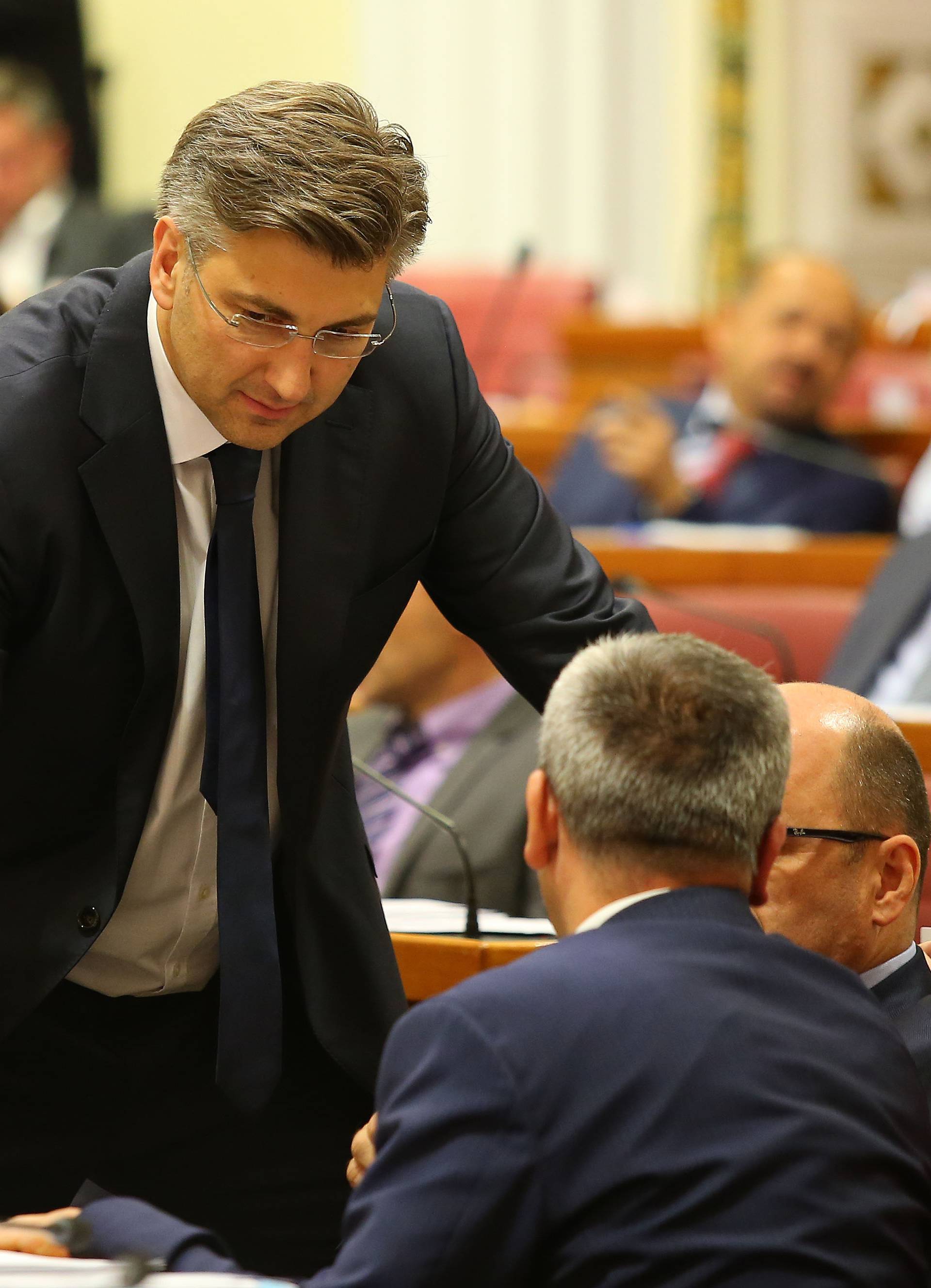Tajanstveni Plenković: Nova Vlada će imati više ministrica?