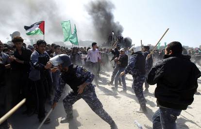 Izrael: Vojska i prosvjednici se sukobili, više od 200 ranjenih