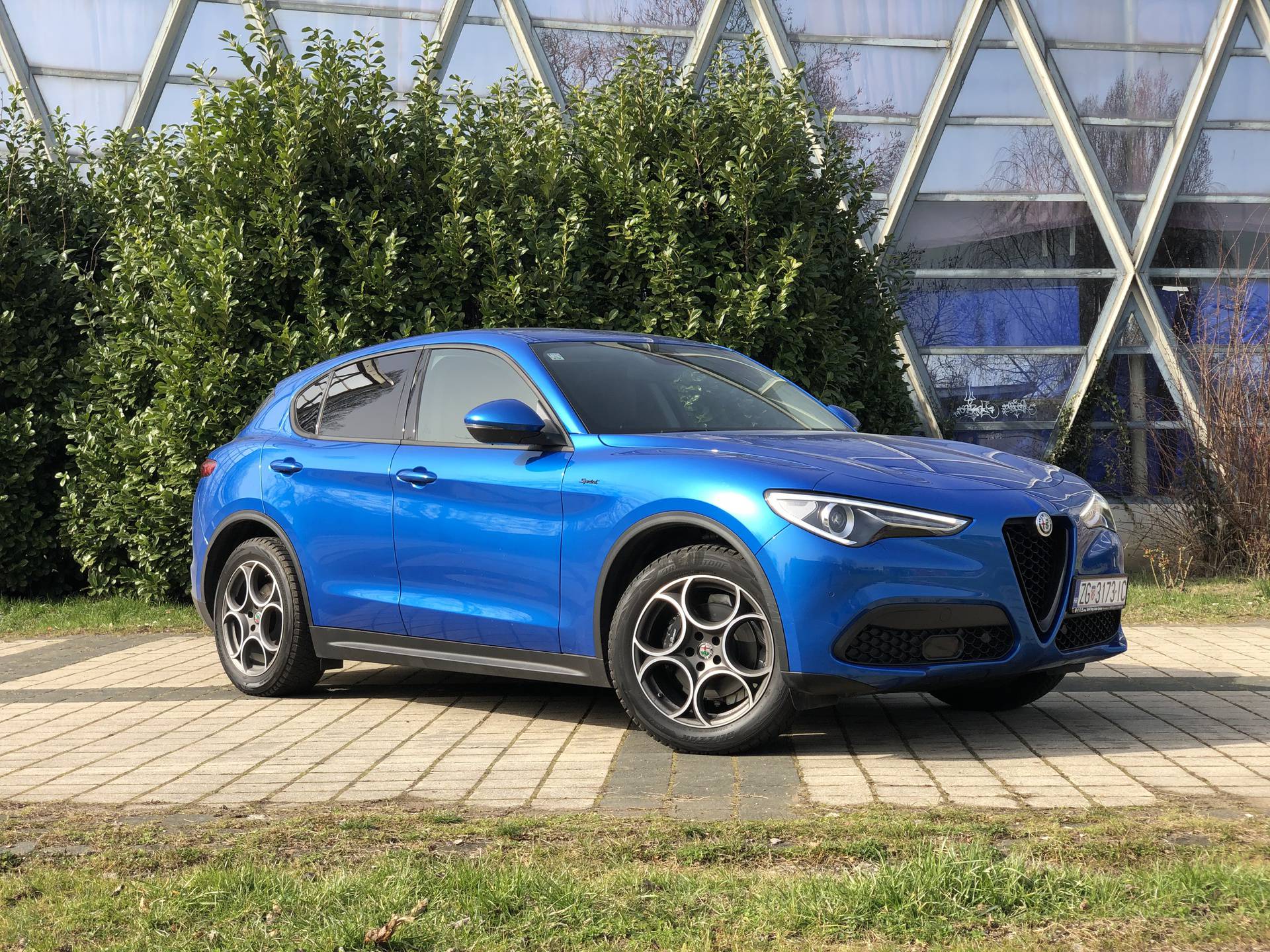 Alfa Stelvio: Neodoljivi auto kojeg je tako lako zavoljeti