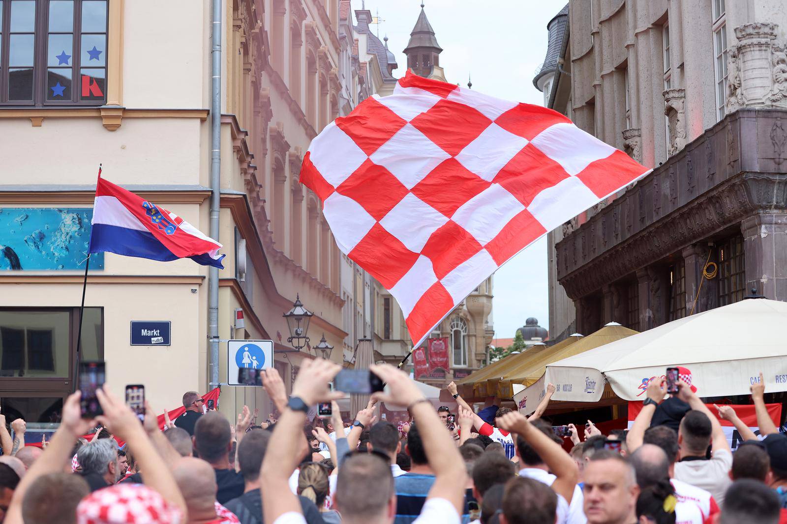 Leipzig: Hrvatske navijačke pjesme ore se središtem grada