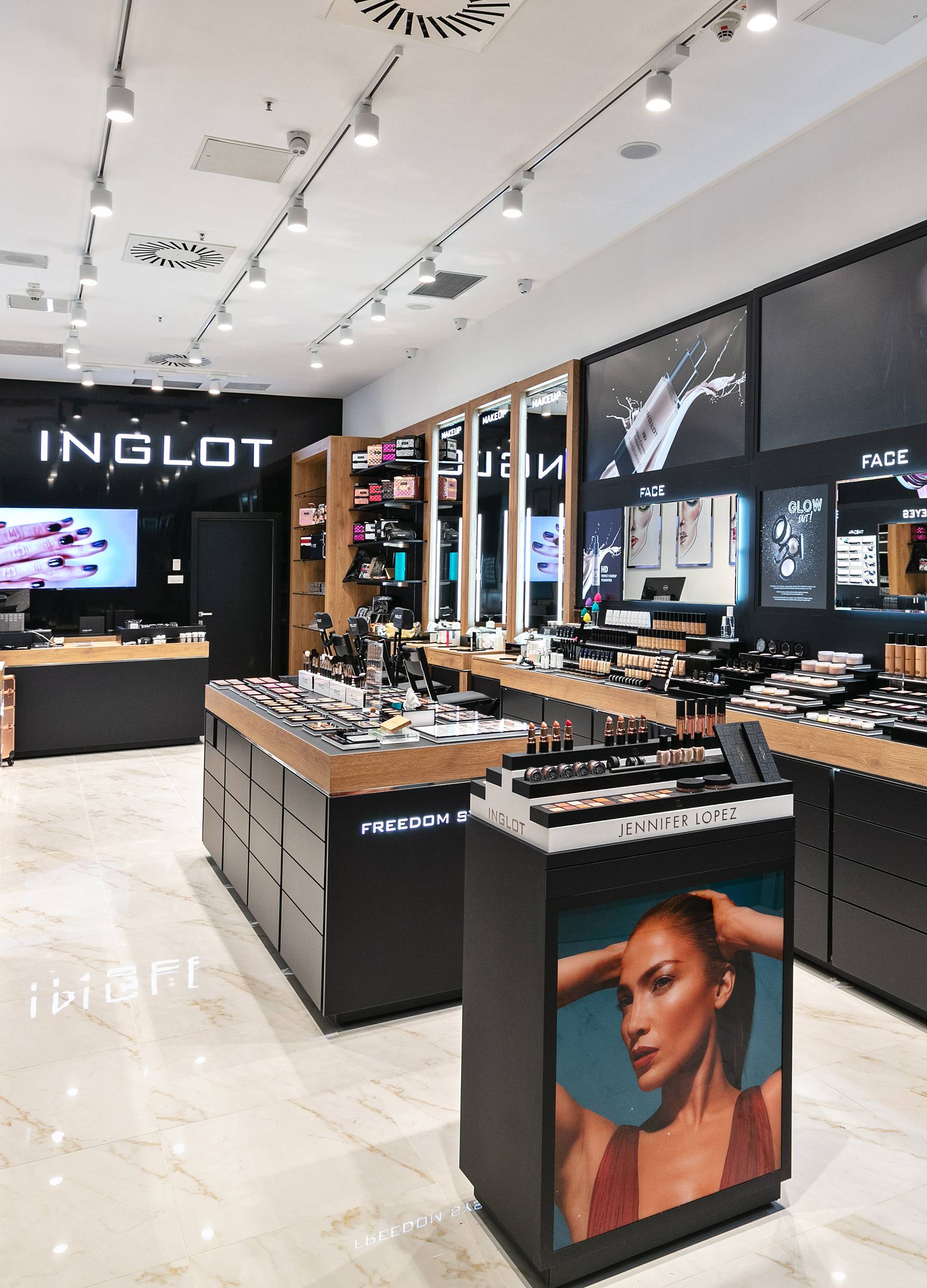 U Avenue Mallu otvorena Inglot prodavaonica