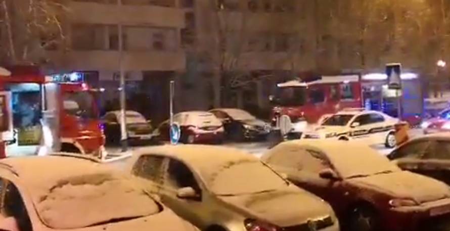 Marko je očajnički tražio zrak, opečenoj Nadi nije bilo spasa...