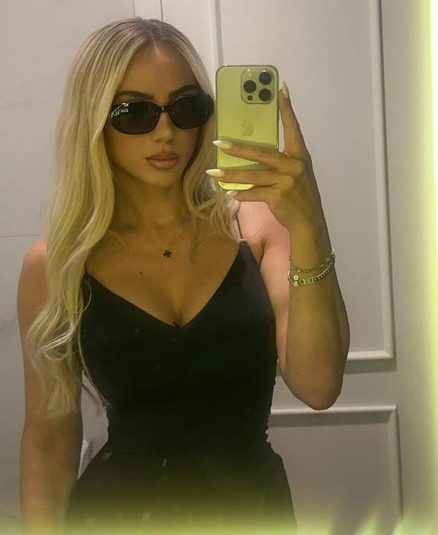 FOTO Majci bivšeg hajdukovca ne vjeruju kako mlado izgleda. Sin joj se sad vratio u domovinu