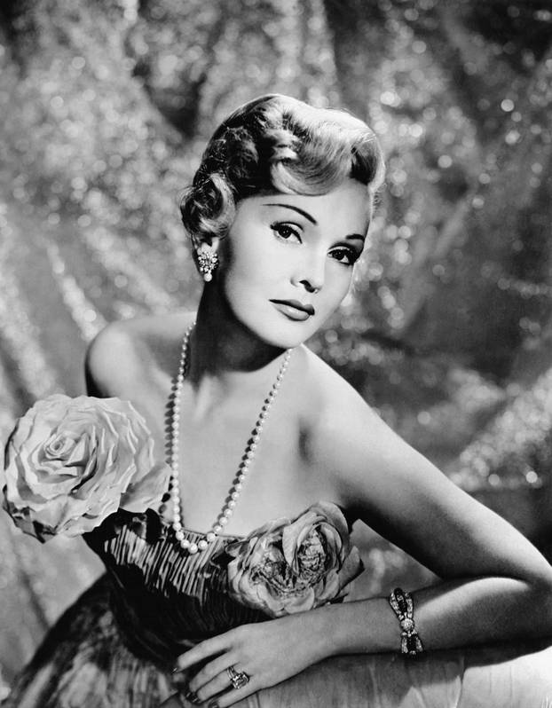 Los Angeles: Zsa Zsa Gabor odbila operaciju amputacije i druge noge, arhiva