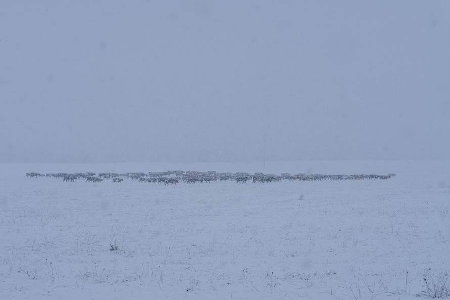 Zimski uvjeti na A1 između čvora Perušić i čvora Gospić