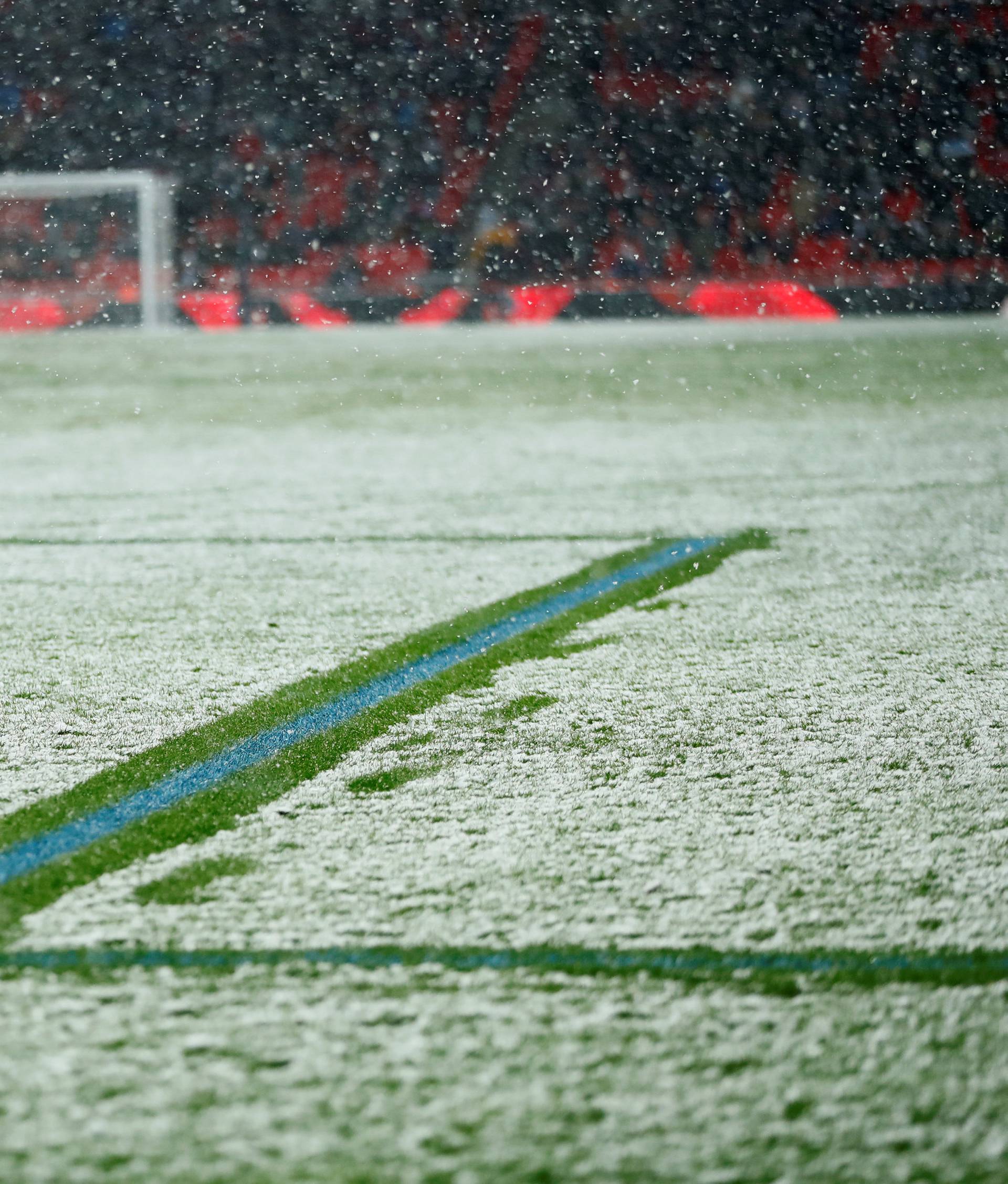 FA Cup Fifth Round Replay - Tottenham Hotspur vs Rochdale