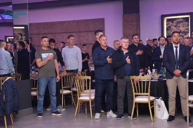 FOTO Dinamo održao Plavu noć u Hercegovini, Bobanu ovacije: 'Ne trebam vam ja da ga volite'