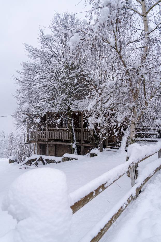 Zimska idila u selu Kuterevu 