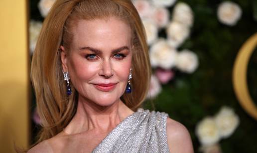 Što se događa s ušnim resicama Nicole Kidman? Estetski kirurzi objasnili zašto tako izgledaju