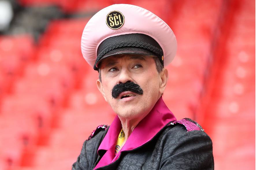 Let 3 posjetio je stadion Anfield u Liverpoolu, a Prlja otkrio da je protivnik modernog nogometa