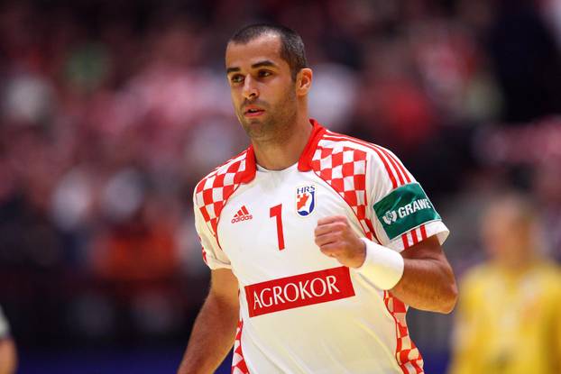 Be?: EURO 2010, skupina I, Hrvatska - Island